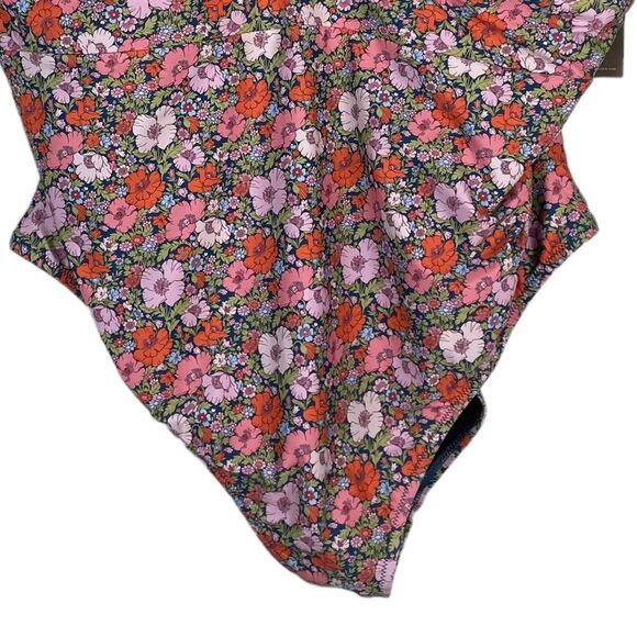 J Crew Liberty Fabrics Plunge One Piece Swimsuit in Meadow Song Size 22 NEW - Picture 5 of 9